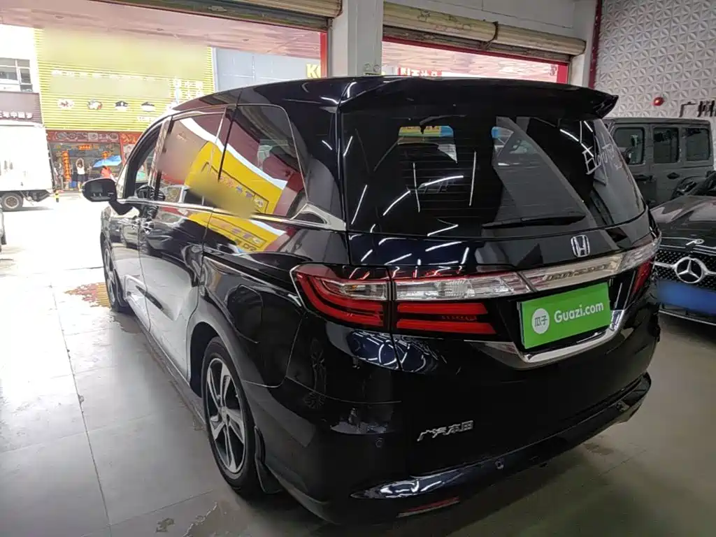 Honda Odyssey 2015 2.4L Luxury