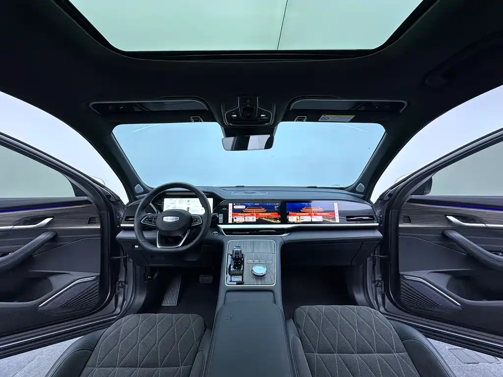Geely Xingyue L — миниатюра 11