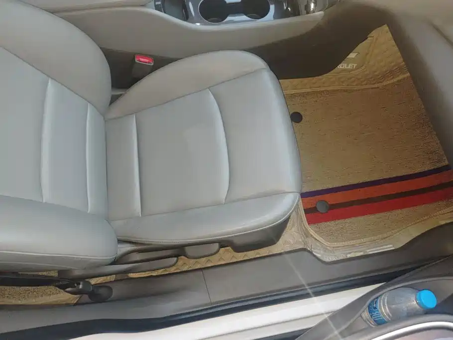 Chevrolet Malibu XL — миниатюра 8