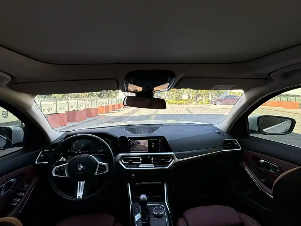 BMW 3 Series — миниатюра 4