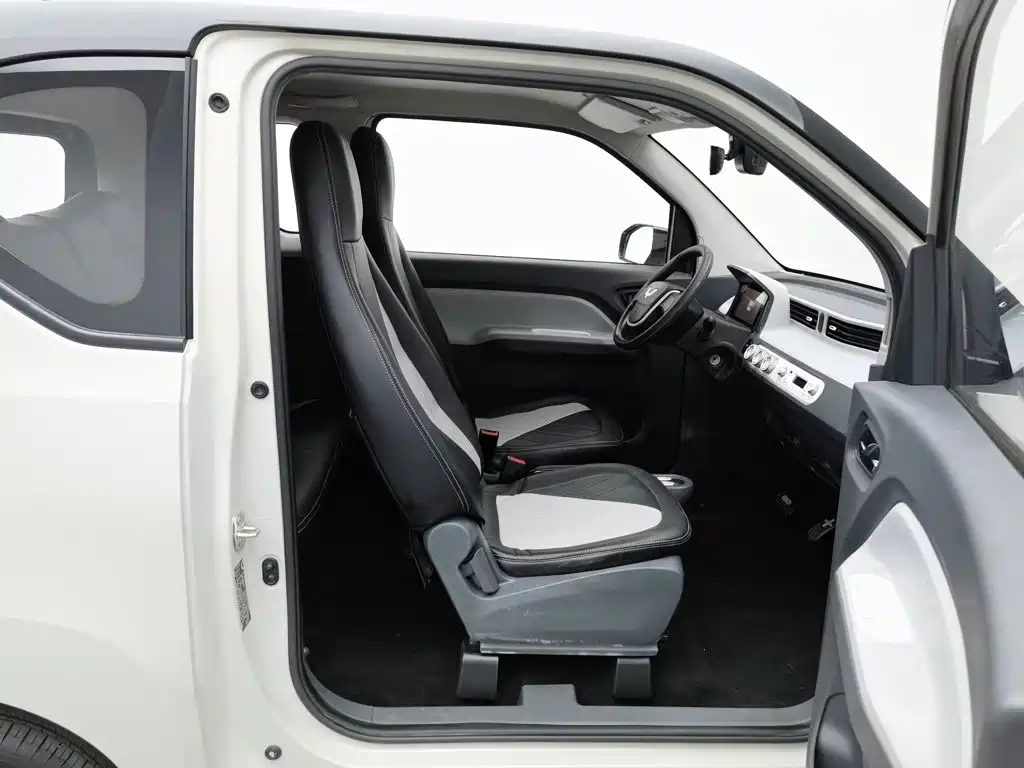 Wuling MINIEV — миниатюра 23