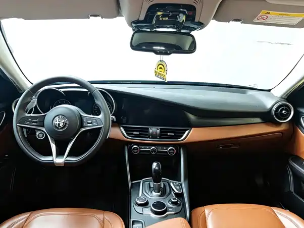 Alfa Romeo Giulia — миниатюра 4