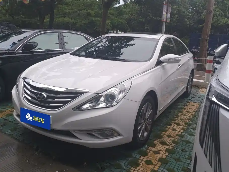 Hyundai Sonata 2015