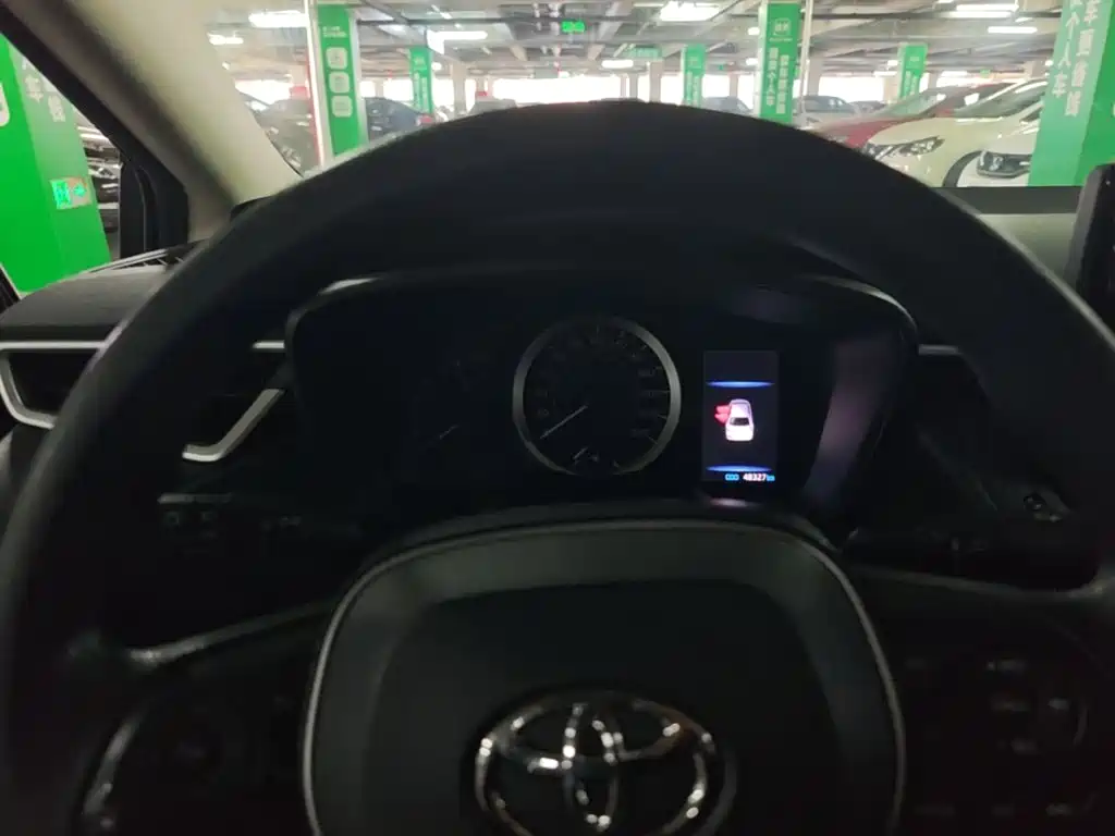 Toyota Corolla — миниатюра 8
