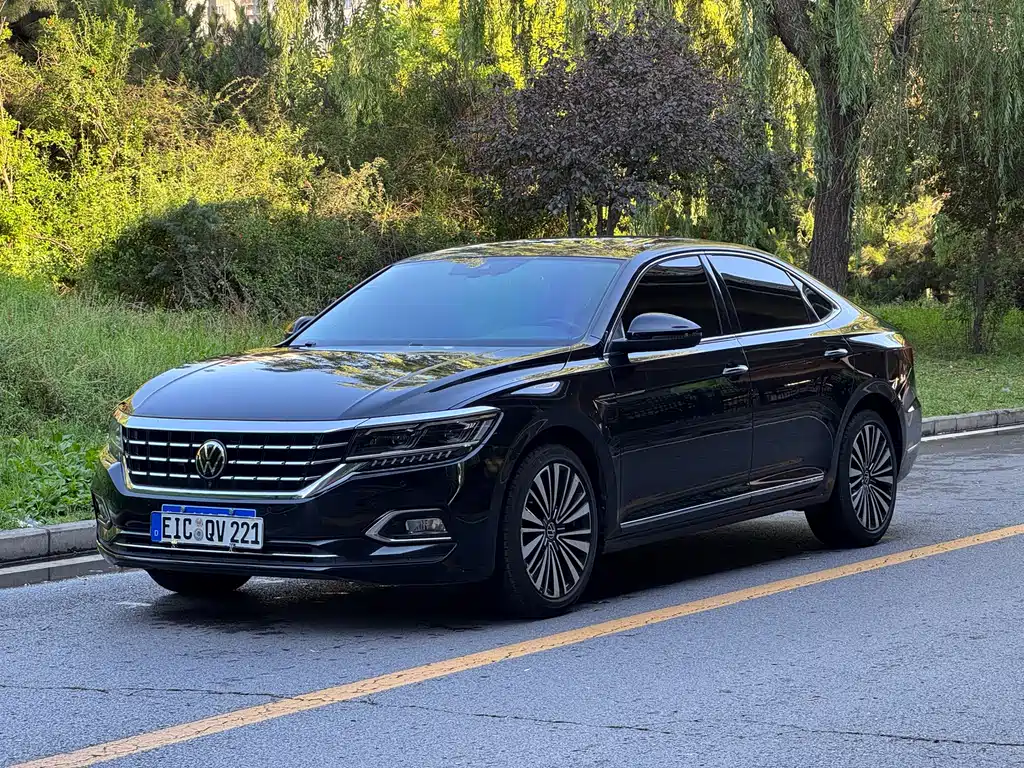 Volkswagen Passat 2021