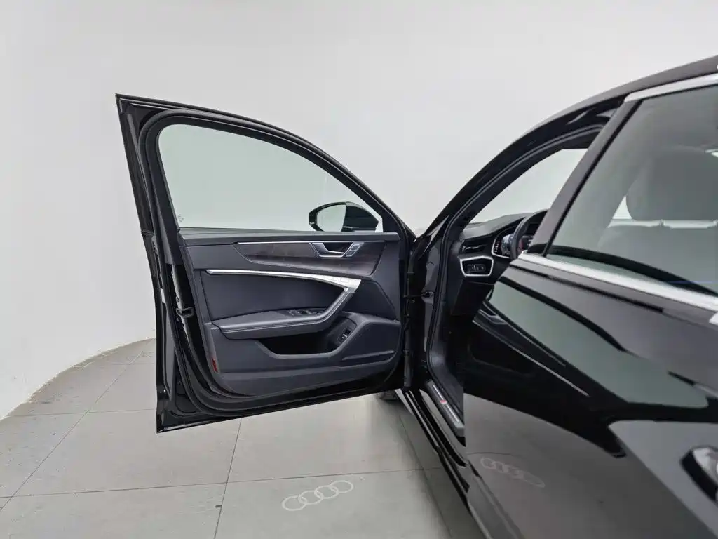 Audi A6L — миниатюра 8