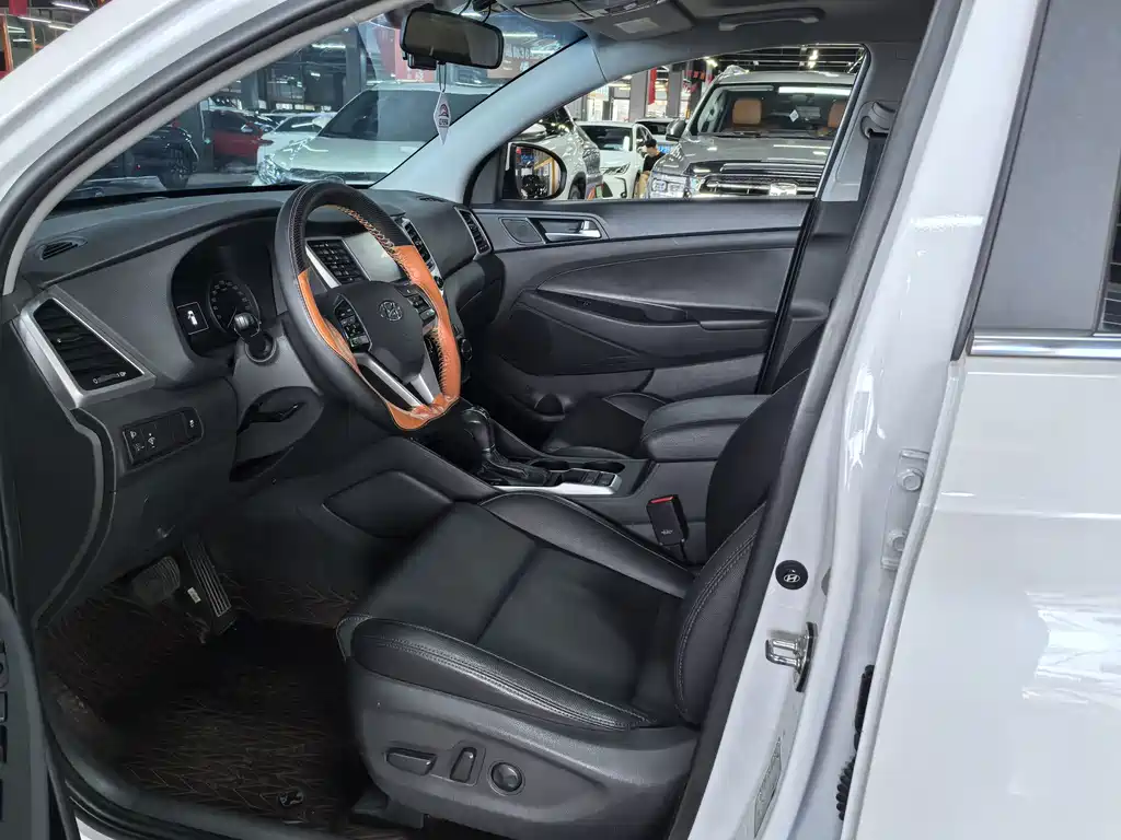 Hyundai Tucson — миниатюра 7