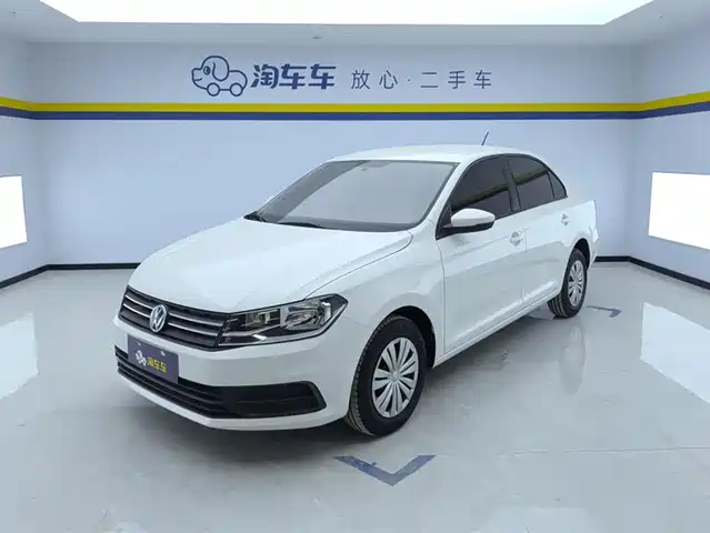 VOLKSWAGEN SANTANA