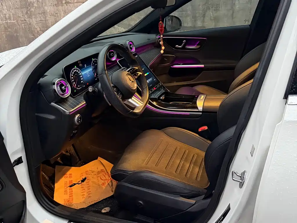 Mercedes-Benz C-Class — миниатюра 7