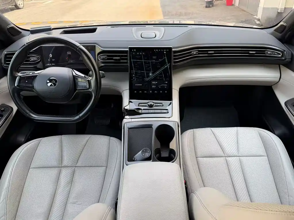 NIO ES8 — миниатюра 4