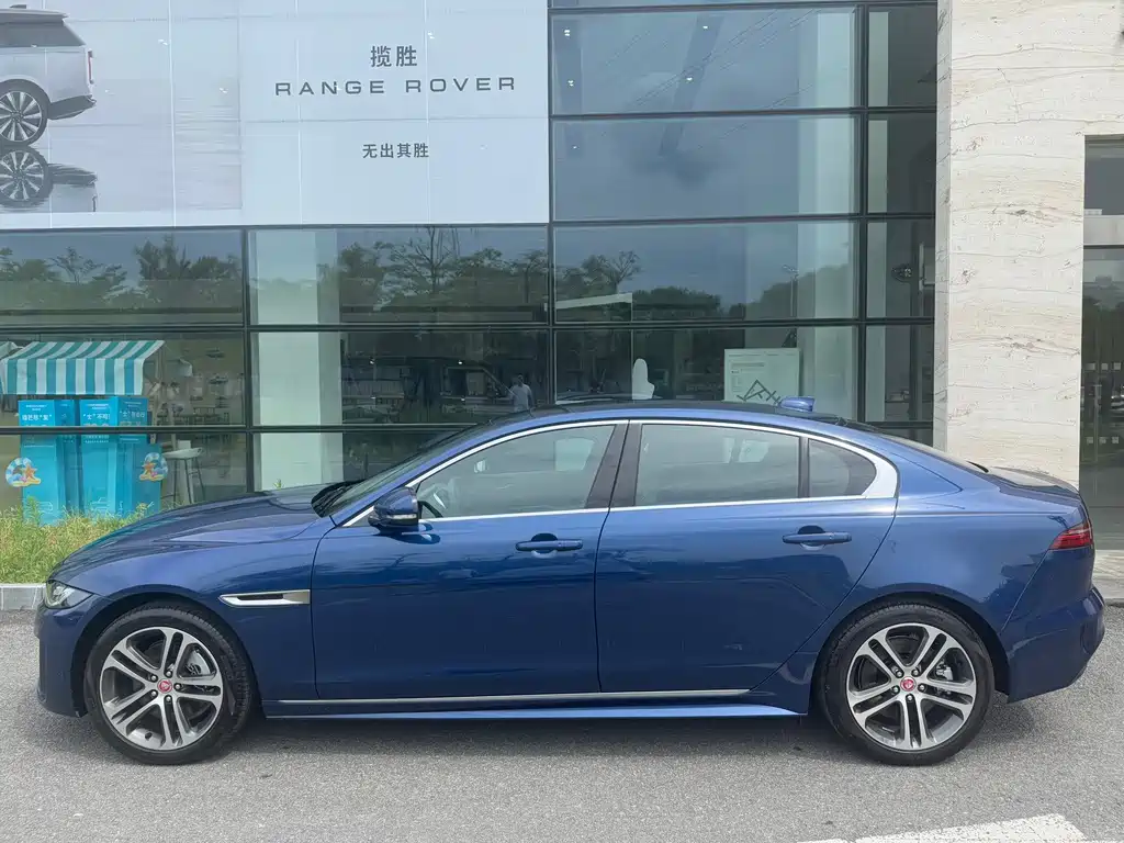 Jaguar XEL — миниатюра 4