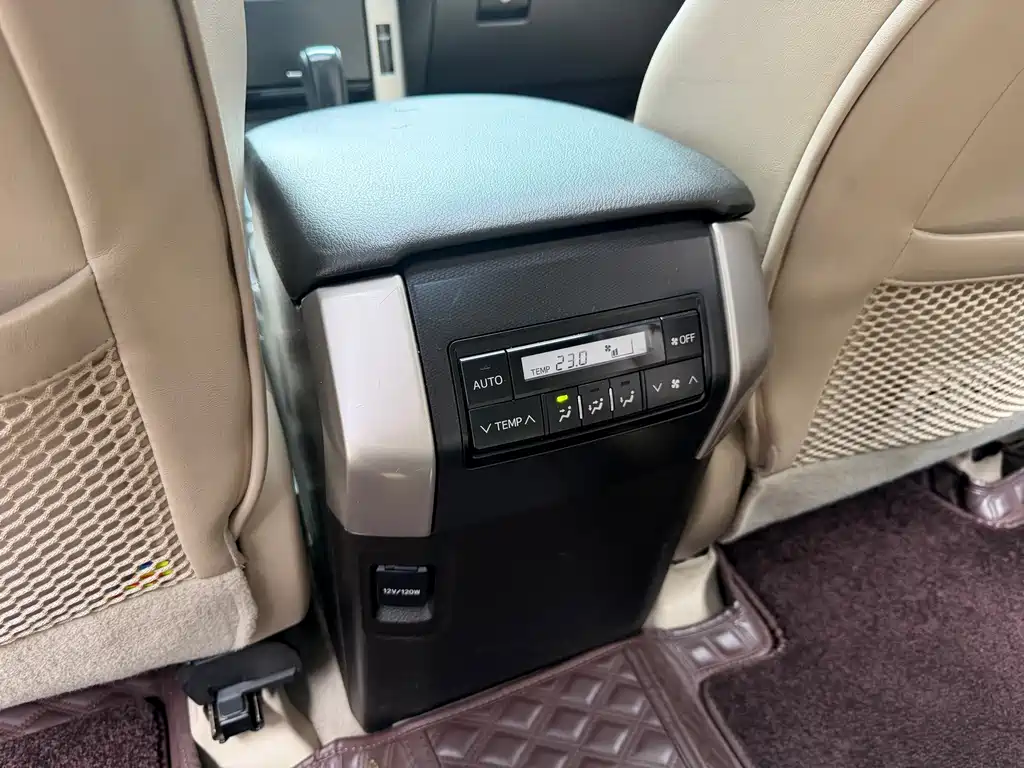 Toyota Prado — миниатюра 18