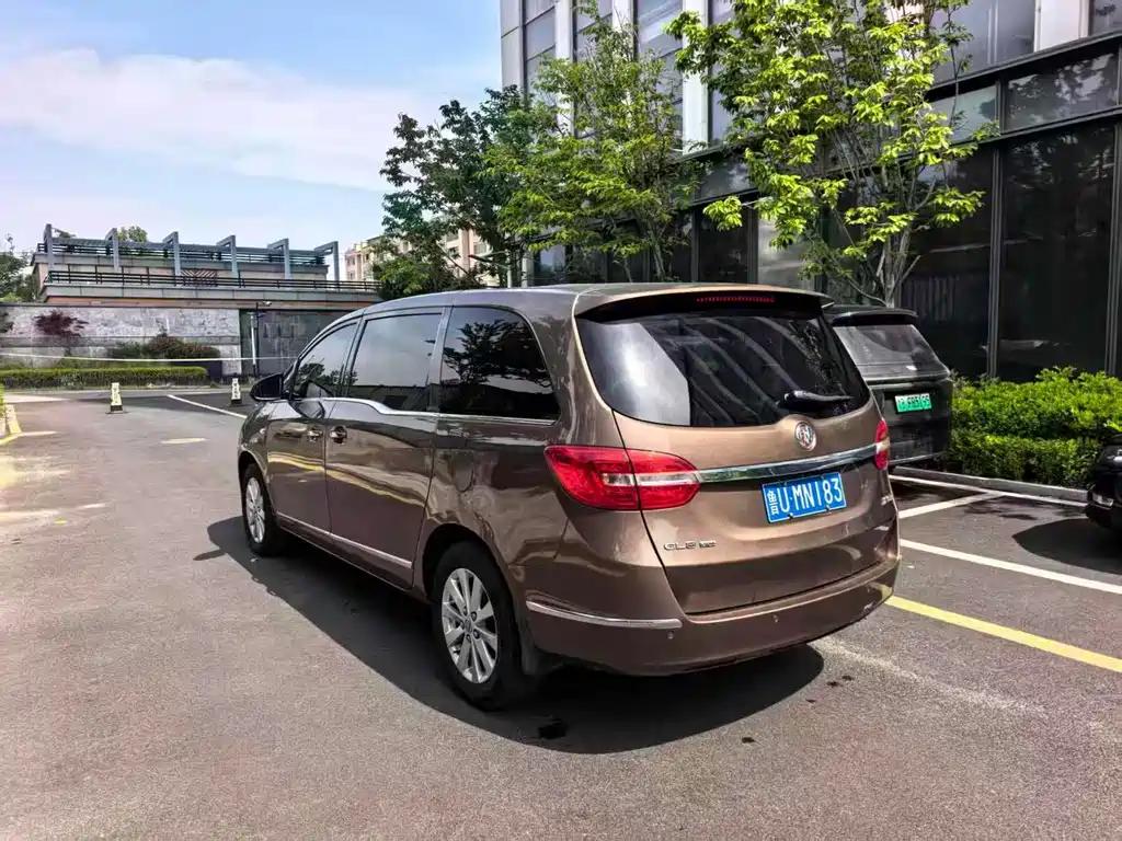 Buick GL8 — миниатюра 4