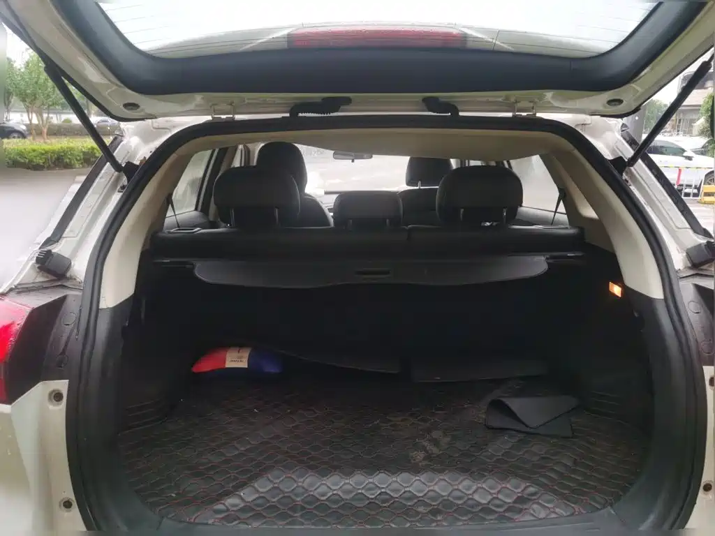 Geely Boyue — миниатюра 15