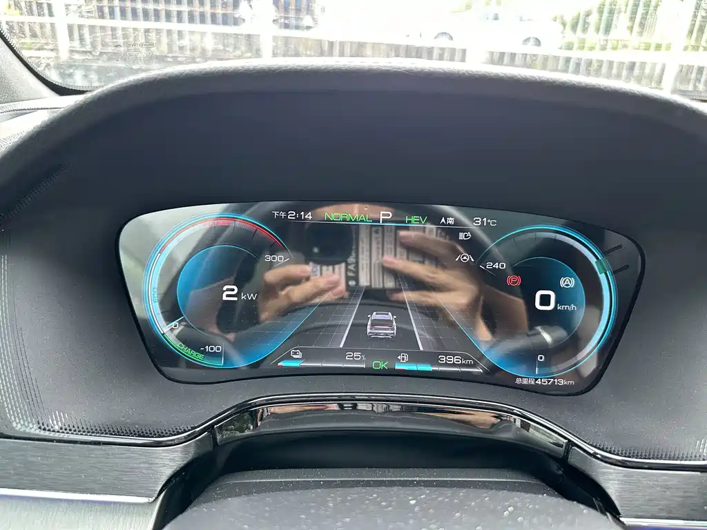 BYD Tang New Energy — миниатюра 18