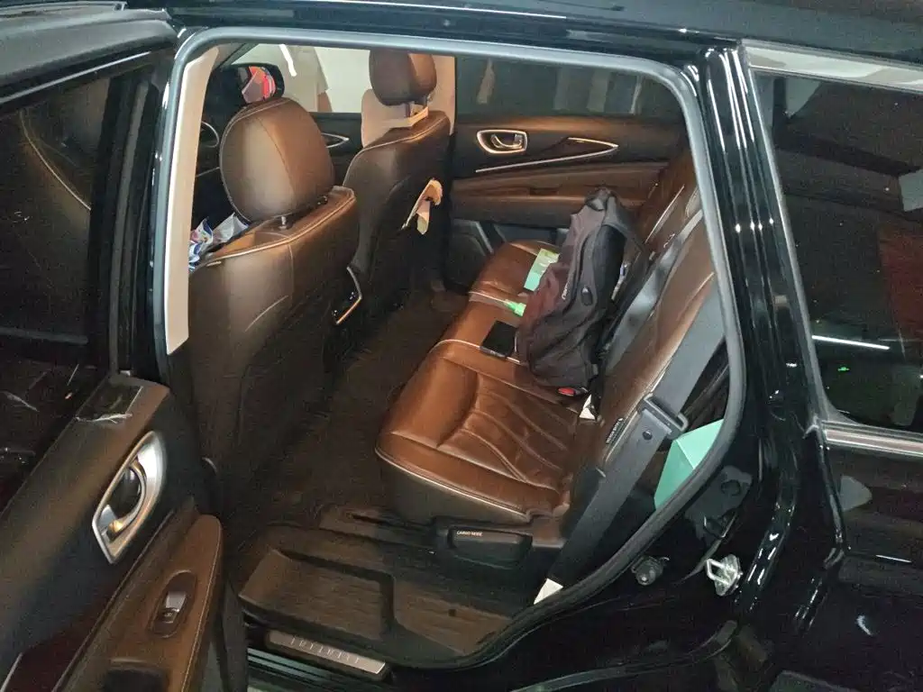 Infiniti QX60 (Import) — миниатюра 18