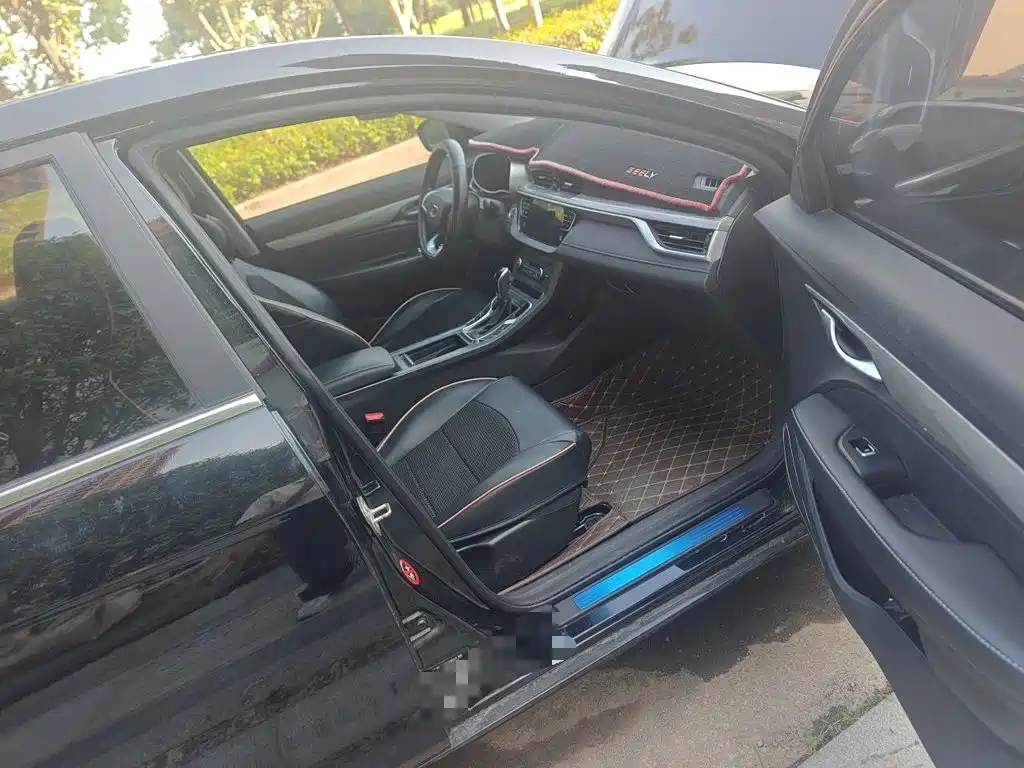 Geely Emgrand — миниатюра 19