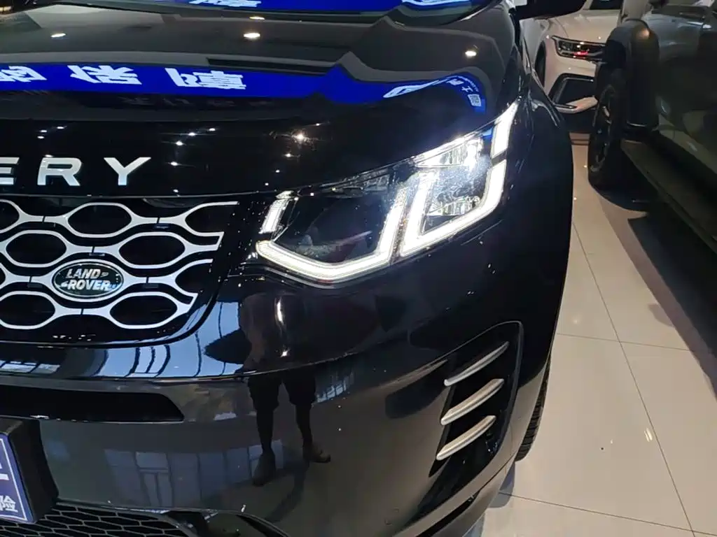 Land Rover Discovery Sport — миниатюра 24