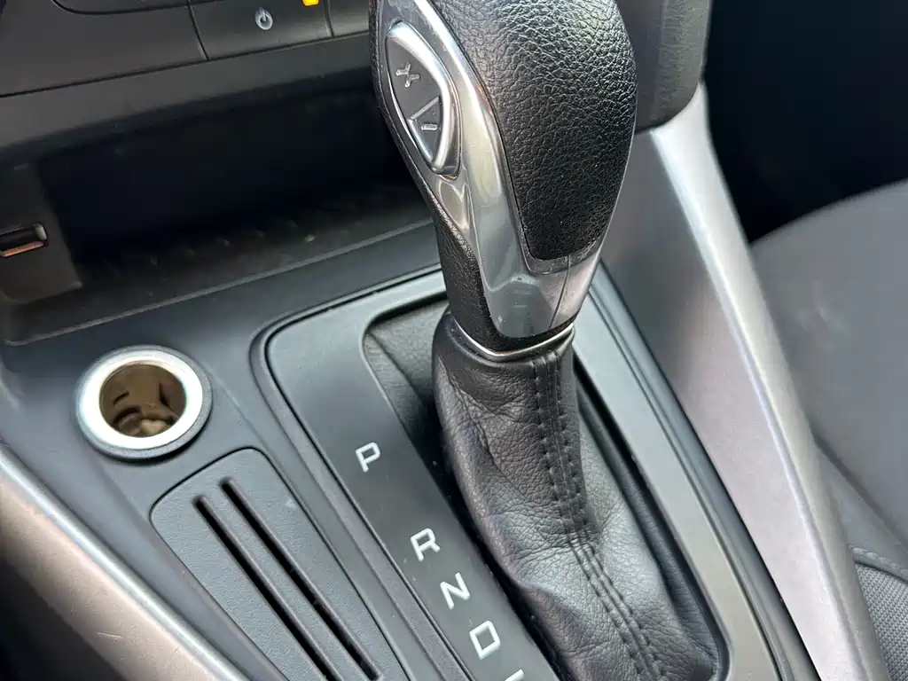 Ford Focus — миниатюра 9
