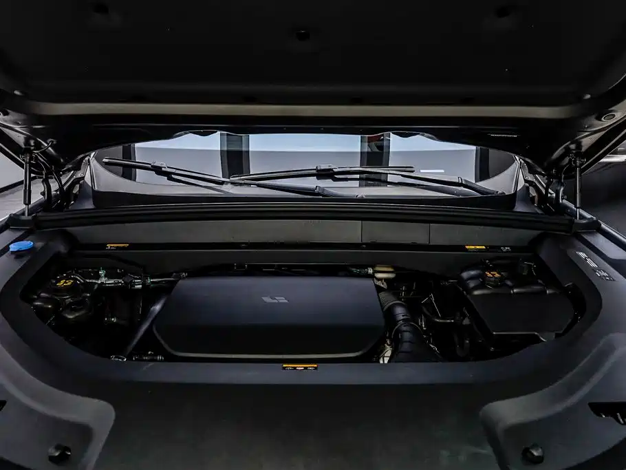 Li Auto Li L8 — миниатюра 36