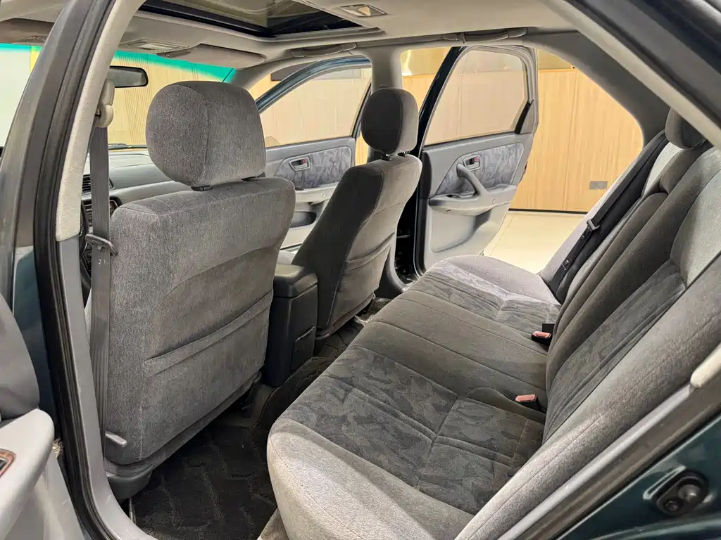 Toyota Camry — миниатюра 15