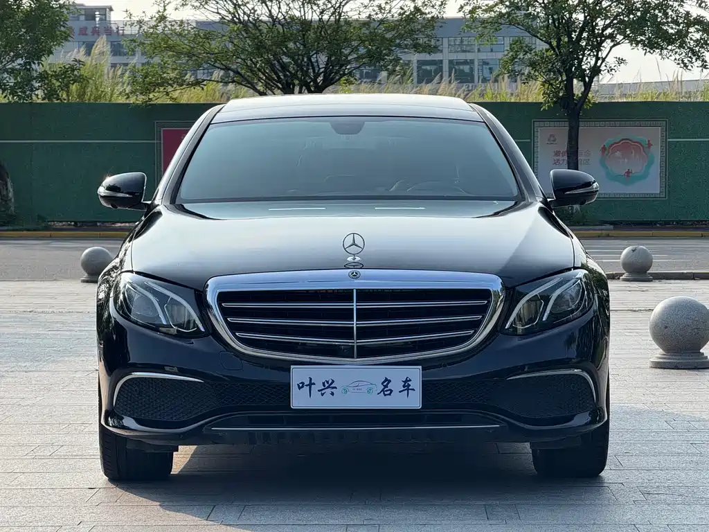 Mercedes-Benz E-Class E 2019 E 300 L Fashion