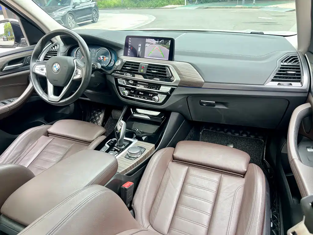 BMW X3 — миниатюра 10