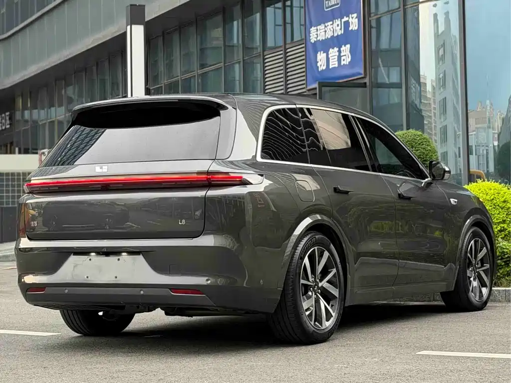 Li Auto Li L8 — миниатюра 4