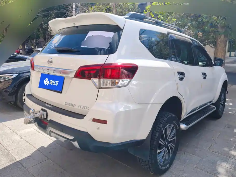 Nissan Terra — миниатюра 3