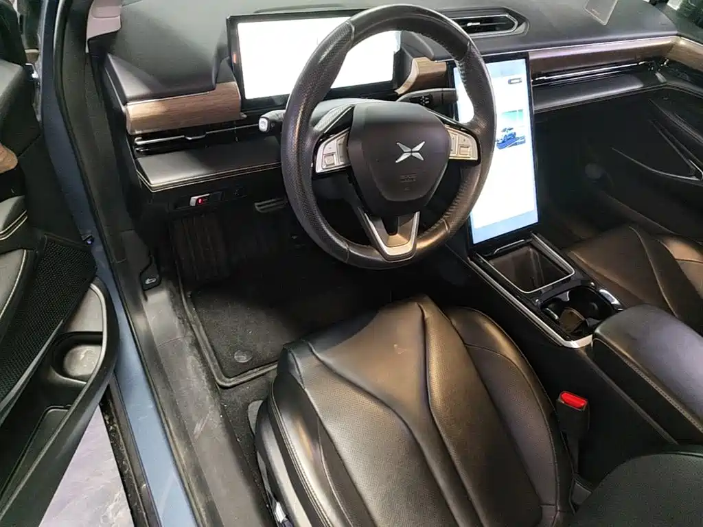 XPeng P5 — миниатюра 16