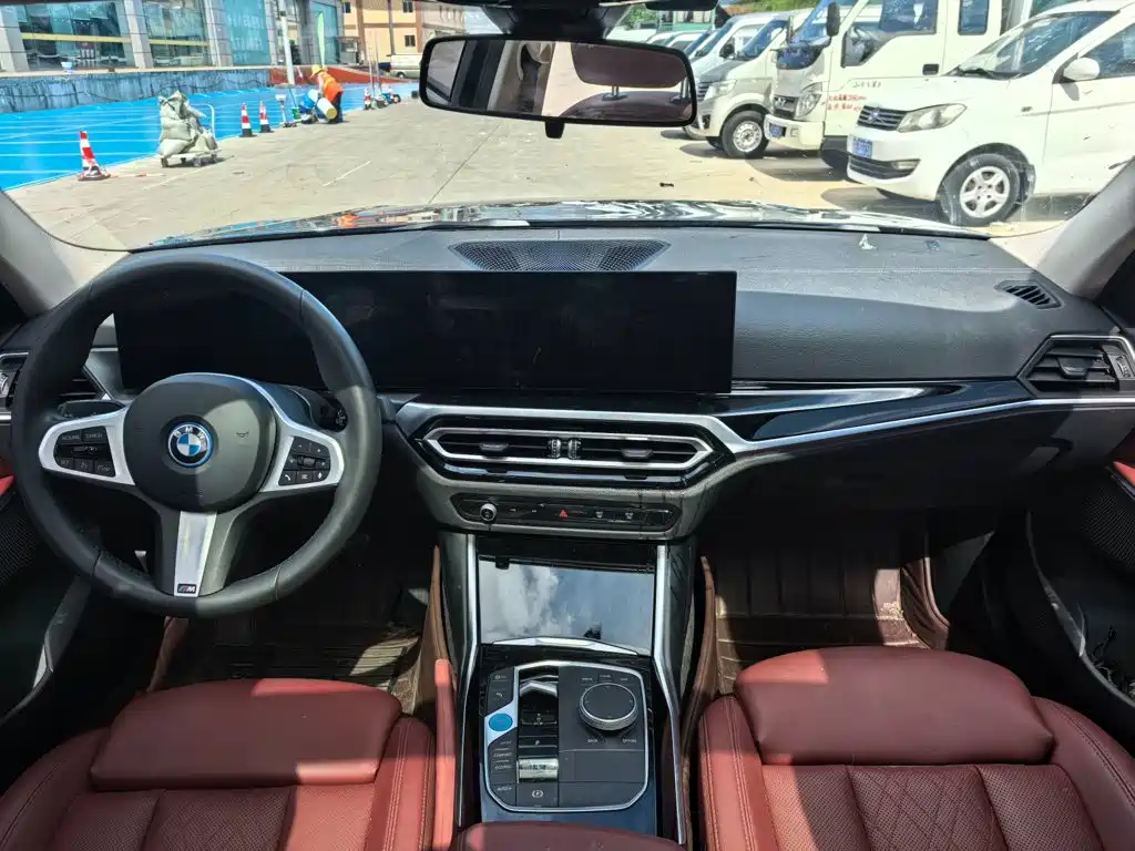 BMW i3 — миниатюра 5