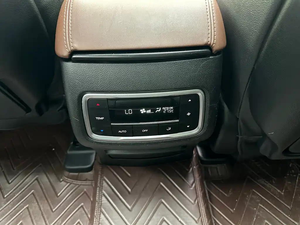 GAC Motor Trumpchi GS8 — миниатюра 13
