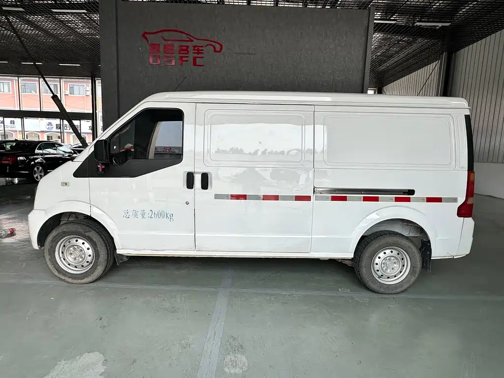 Ruichi Auto EC35 2022 EC35 II Standard 38.7kWh