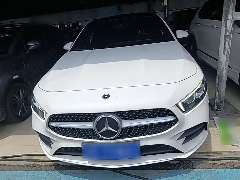 Mercedes-Benz A-Class — миниатюра 3