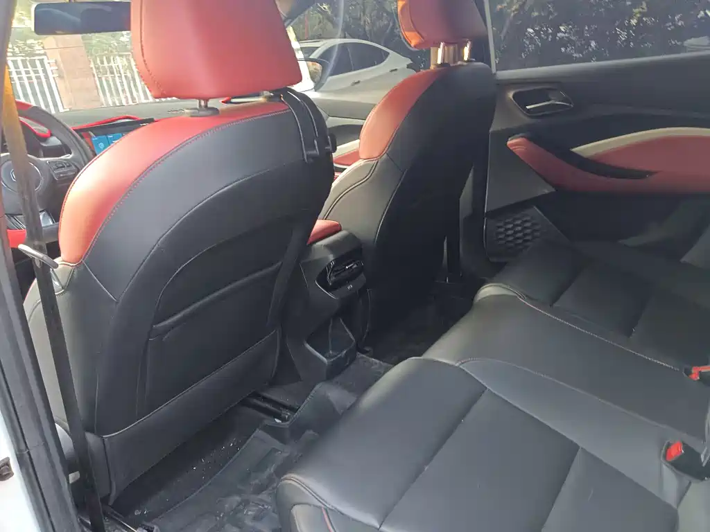MG MG5 — миниатюра 11