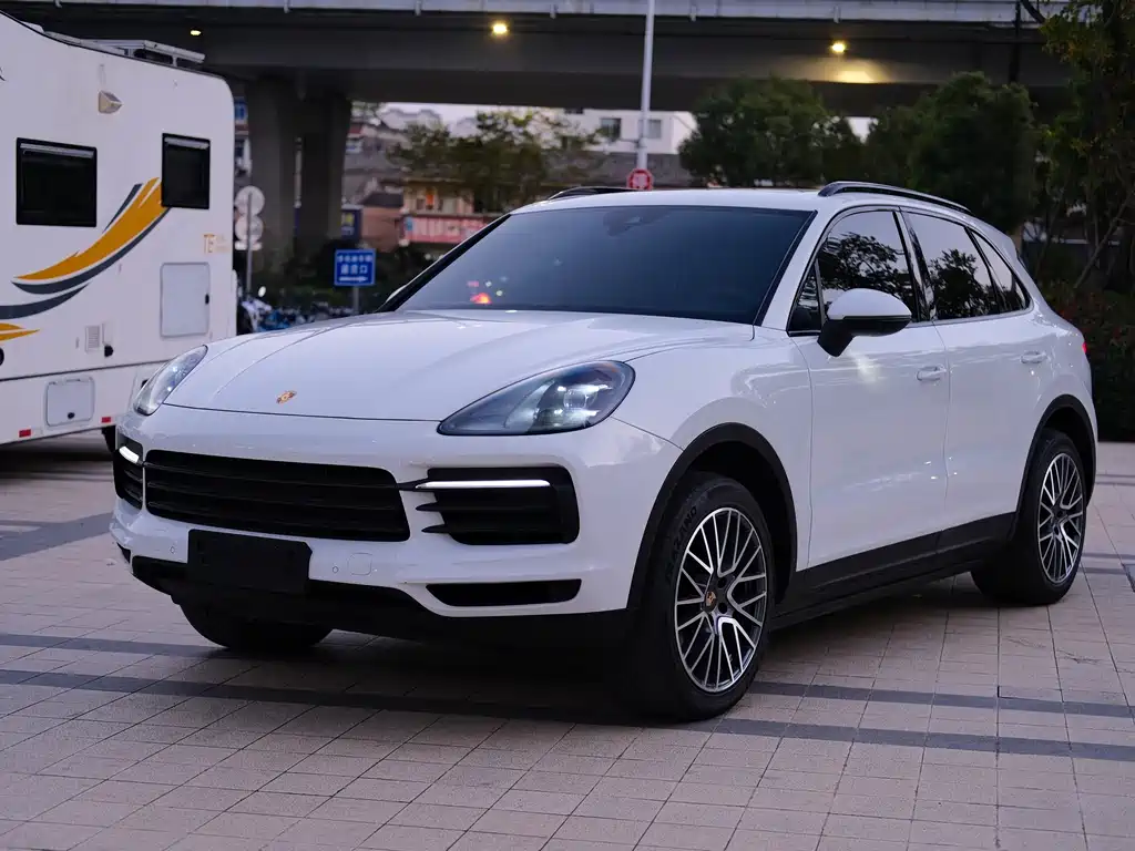Porsche Cayenne 2019