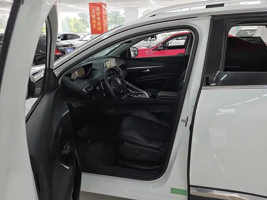 Peugeot 4008 — миниатюра 9