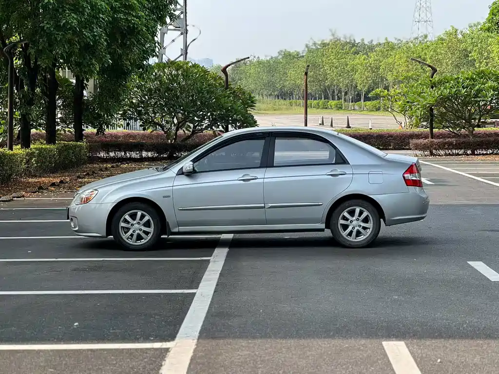 Kia Cerato — миниатюра 5