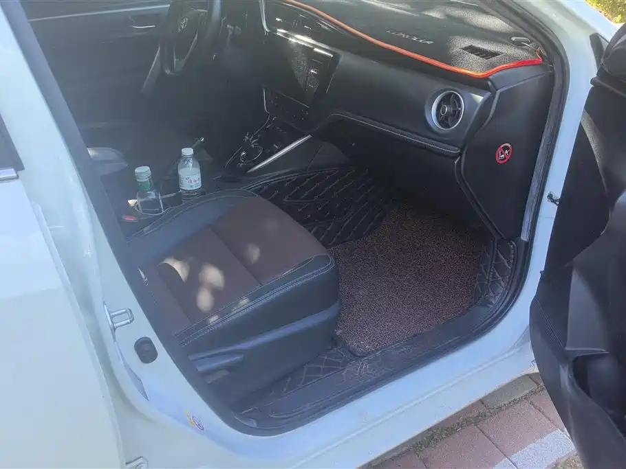Toyota Corolla 2018 1.8L E-CVT