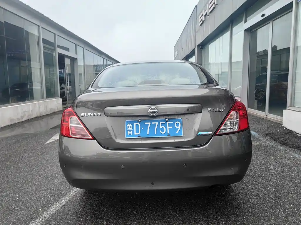 Nissan Sunny 2011 1.5XL CVT Luxury