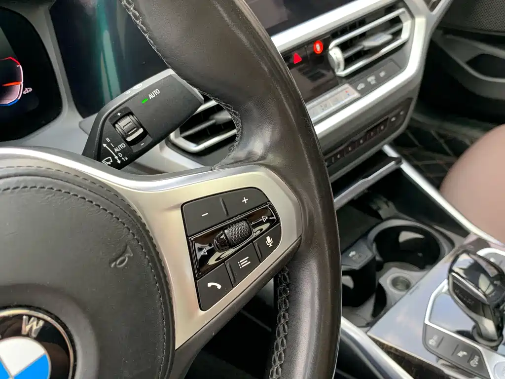 BMW 3 Series — миниатюра 25