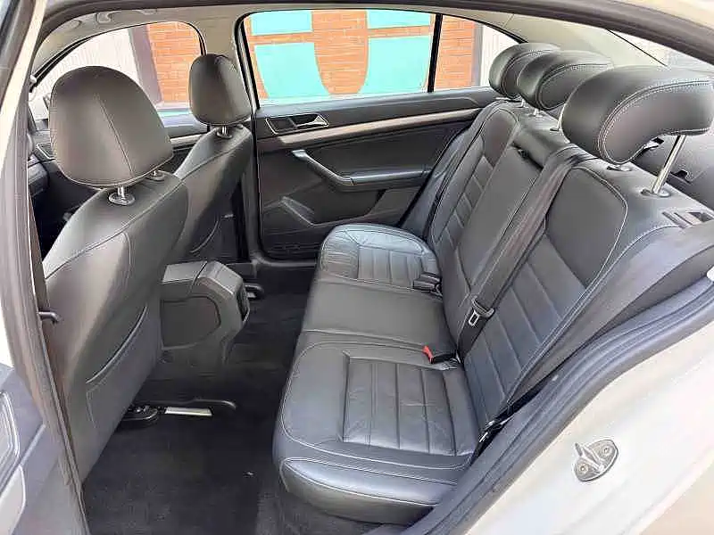 Volkswagen Lavida — миниатюра 5