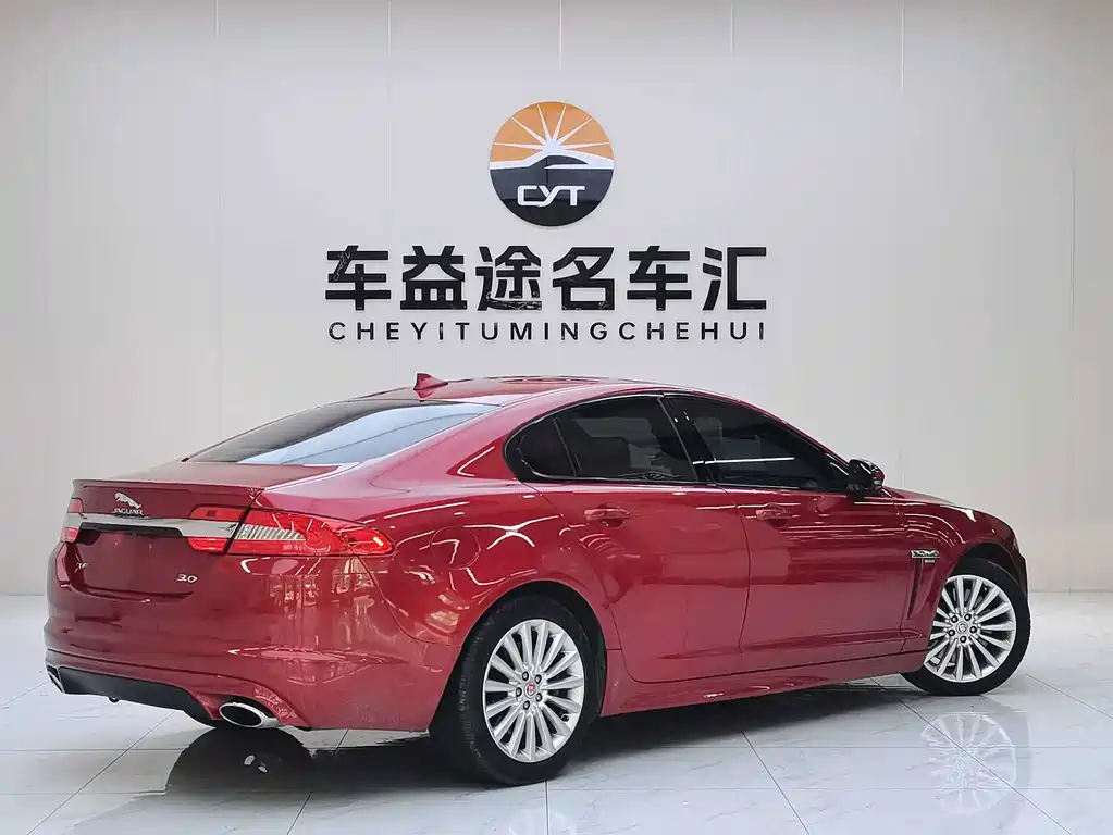 Jaguar XF — миниатюра 5