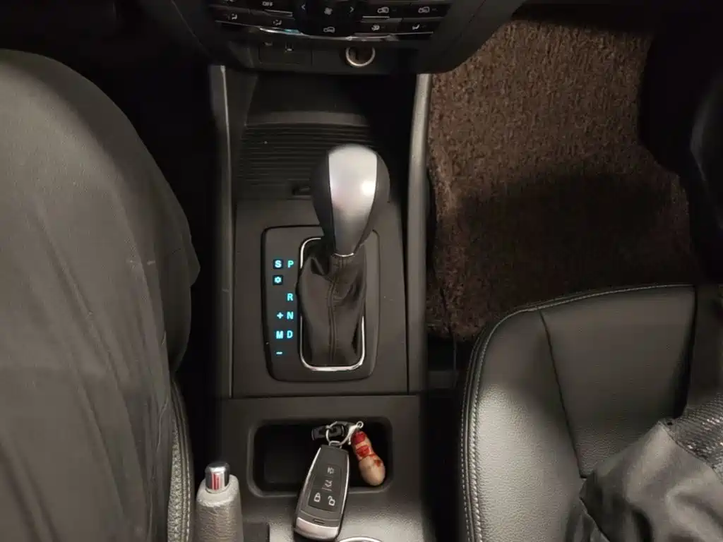 BAIC Senova X65 — миниатюра 14