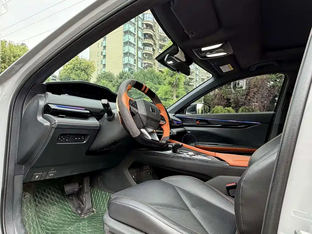 Changan UNI-V — миниатюра 7
