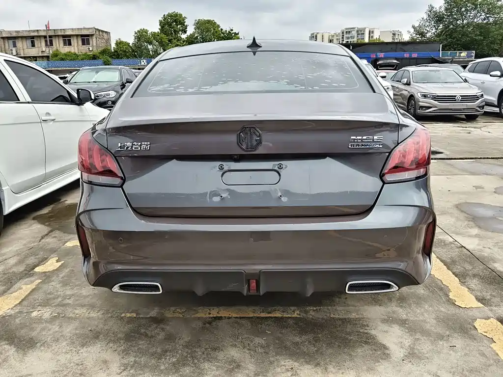 MG MG5 — миниатюра 14