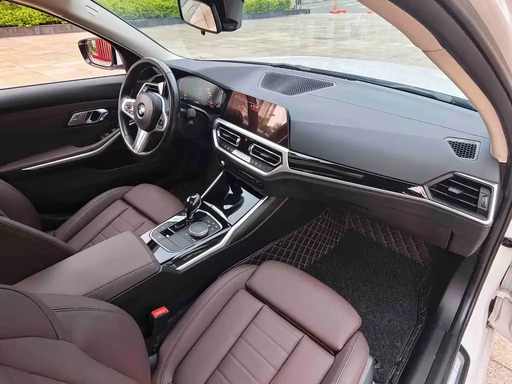 BMW 3 Series — миниатюра 14