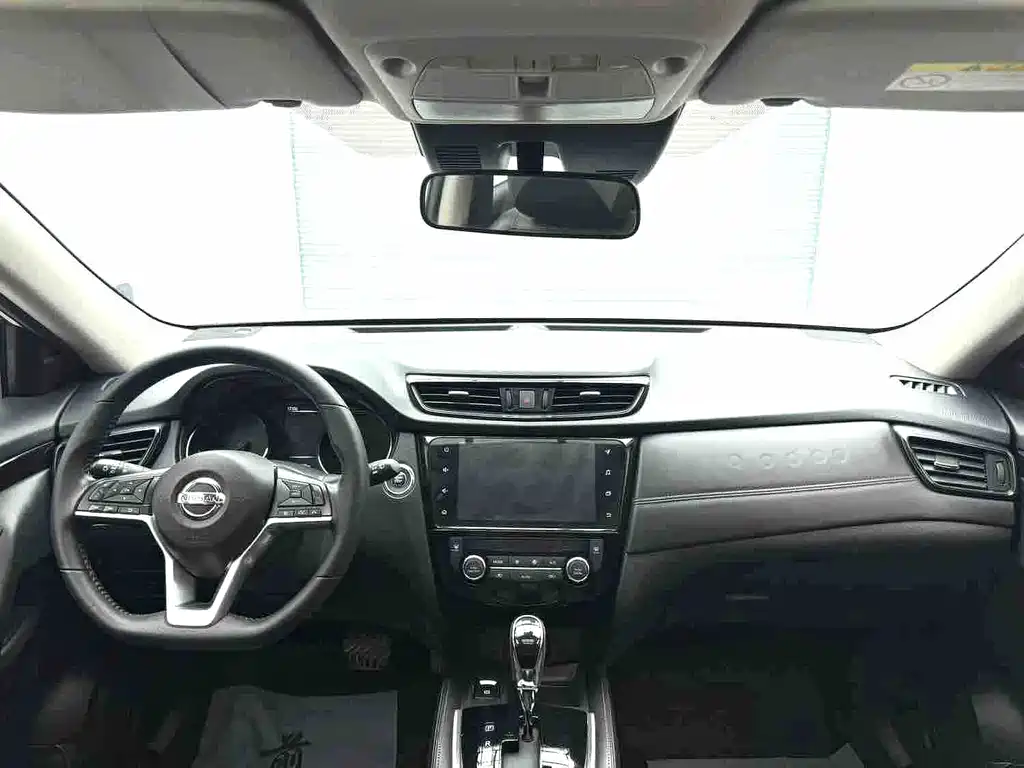 Nissan X-Trail — миниатюра 14