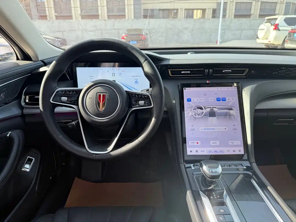 Hongqi Hongqi H5 — миниатюра 10
