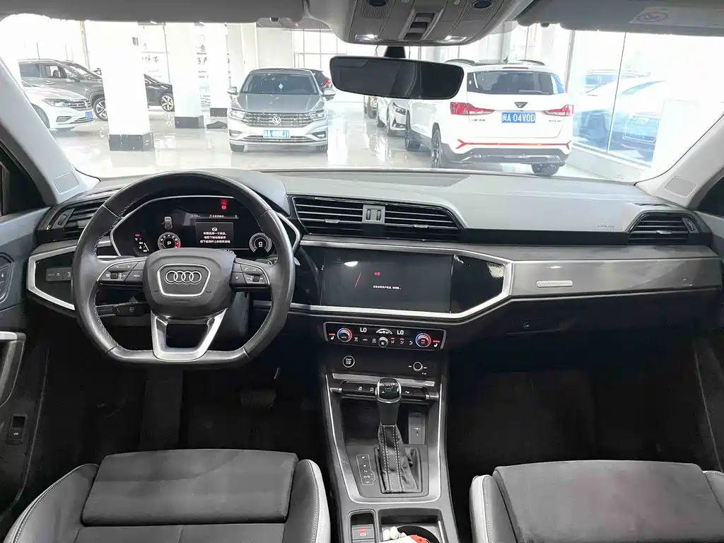 Audi Q3 2022 35 TFSI Fashion